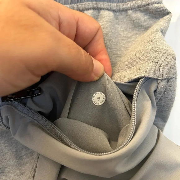 ! Lululemon City Commute Short Heathered Medium Gray Size small - Picture 4 of 6